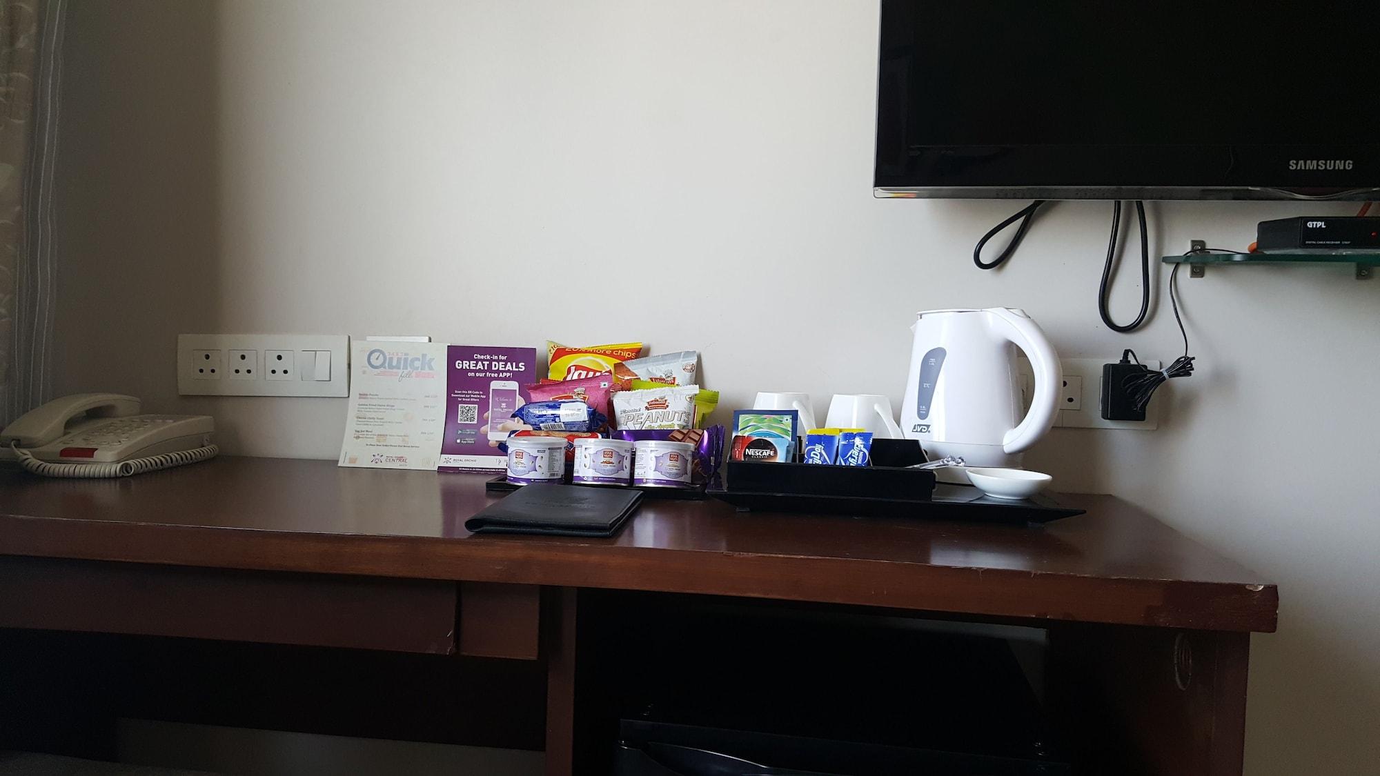 Royal Orchid Central Vadodara Eksteriør bilde